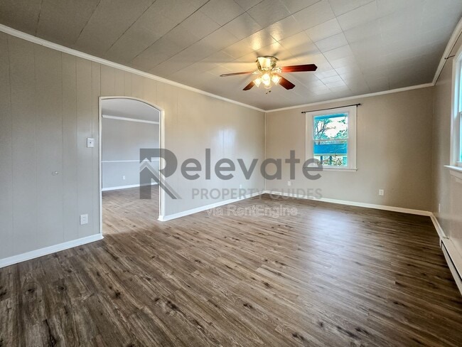 Photo - 3206 Belmont Ave