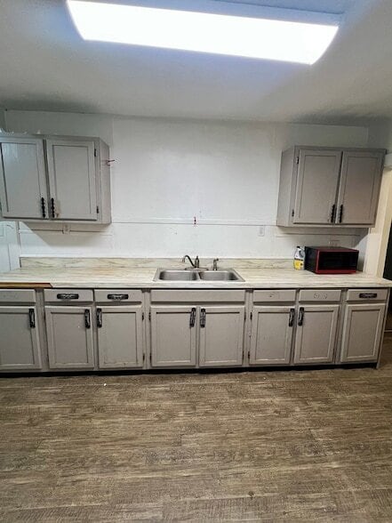 Photo - 500 Bailey Ave