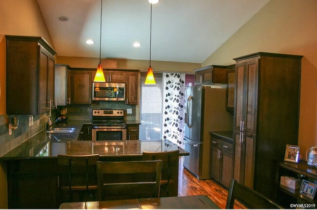 Photo - 5652 Kessler Dr SE