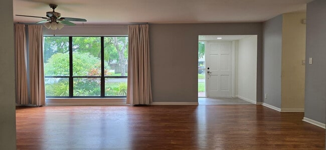 Photo - 10188 SW 53rd Ct