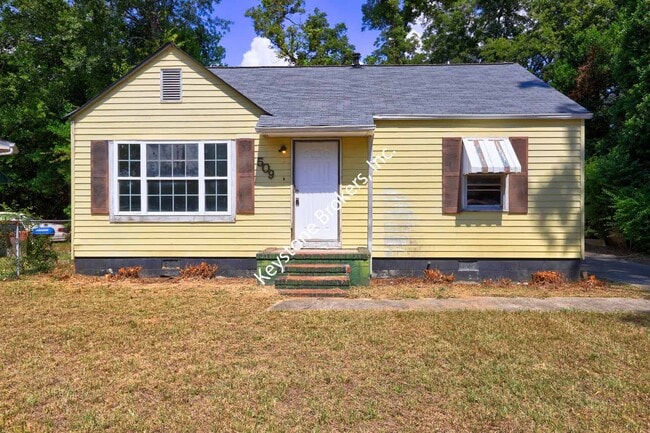 Building Photo - 509 Lynmore Cir