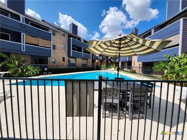 Photo - 2500 Burleson Rd Unit 613
