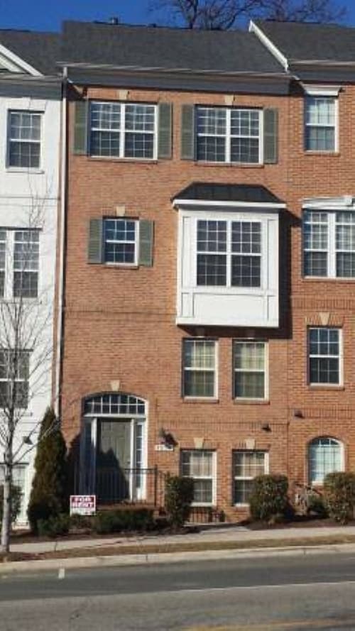 Building Photo - 4055 Columbia Pike Rental