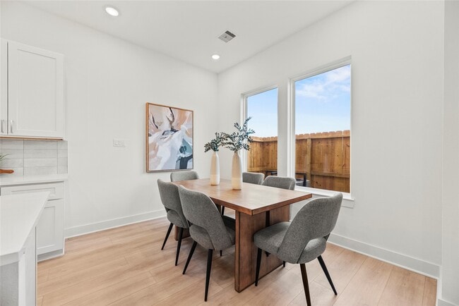 Photo - 1308 Neiman Ln