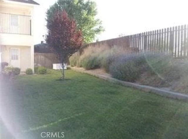 Building Photo - 11010 Voltaire Way Unit B