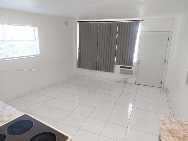 Photo - 6484 Indian Creek Dr Unidad 223