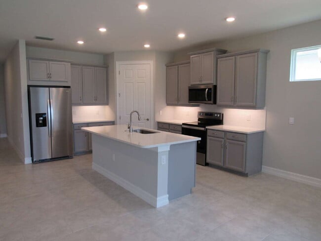 Photo - NEWER HOME located in desirable Palencia