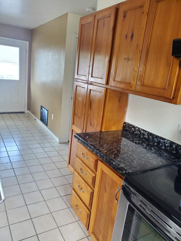 Photo - 12 Lakeview Dr