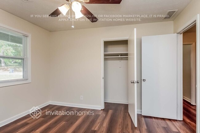 Photo - 609 Upland Ridge Dr NW