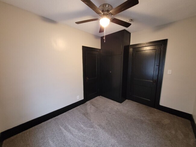 Photo - $795 - 2 bed 1 bath - Single Family Home i...