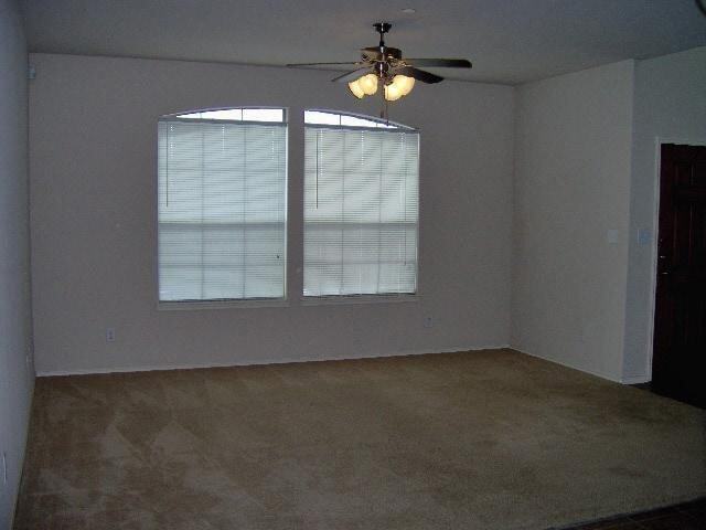 5413 Soledad Dr