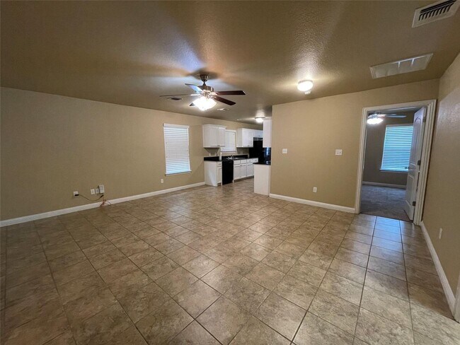 Photo - 3132 Weave Ct Unit 3133