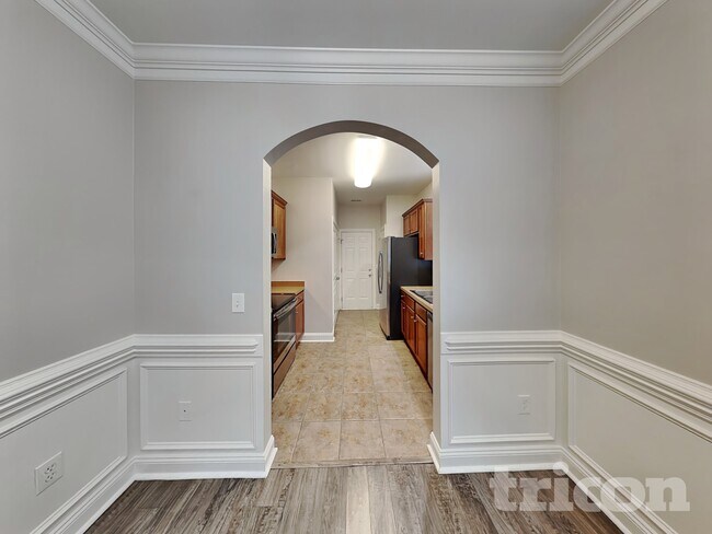 Photo - 4837 Samuel Richard St