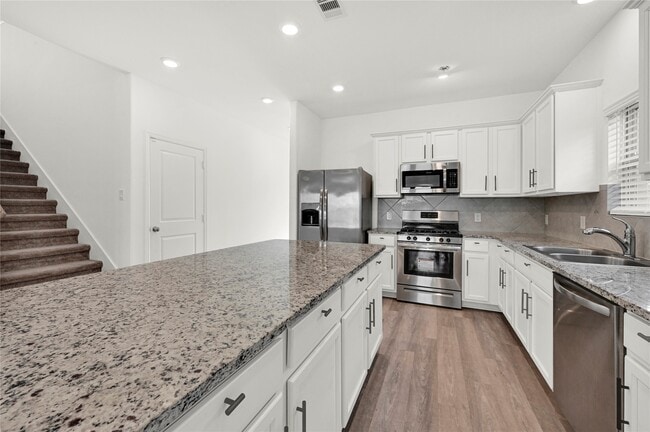 Photo - 4903 Chestnut Valley Ln