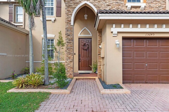 Photo - 15245 SW 8th Way