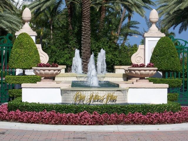 Photo - 3801 NE 207th St Unidad 704