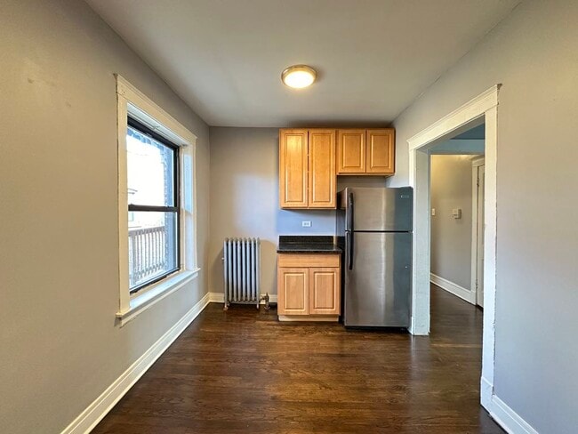 Photo - 3602 W Sunnyside Ave Unit 4