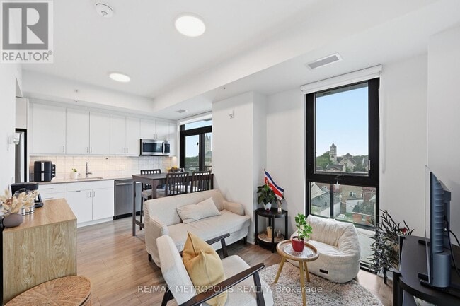 Photo - 223 Princess St Unit 709