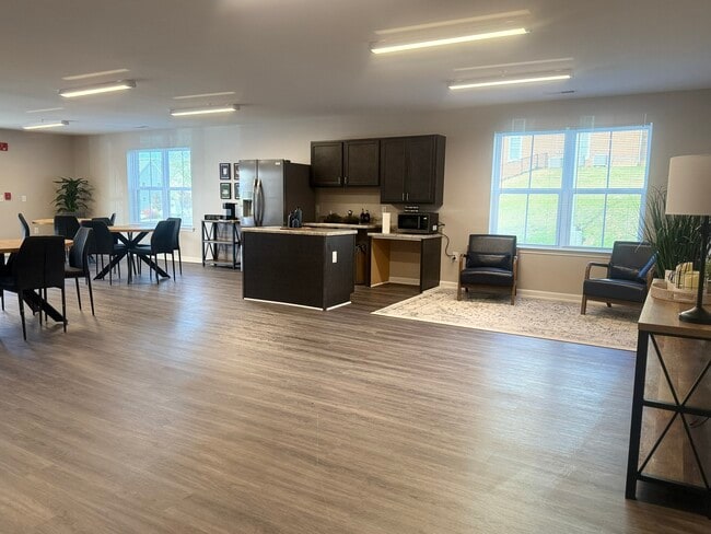 Photo - Overlook Ridge