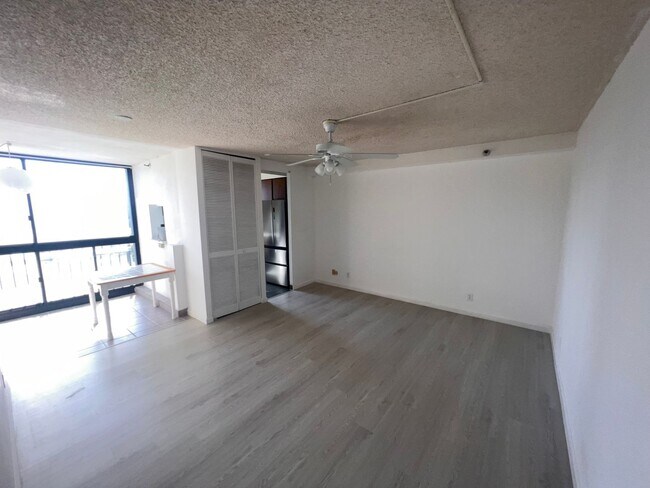 Photo - Fairway House: Newly Renovated.  2 bedroom... Unit 10B
