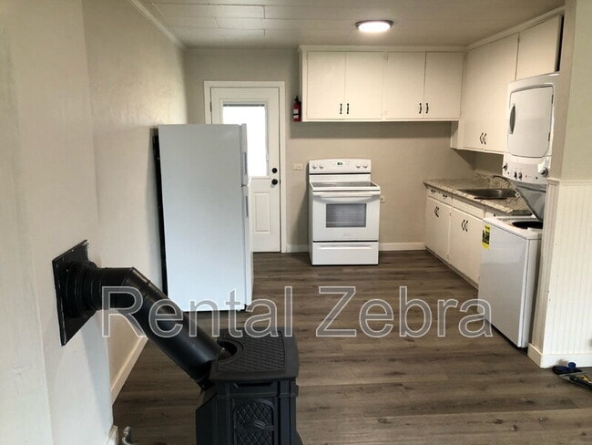 Photo - 1332 NE Del Norte Ave Condo