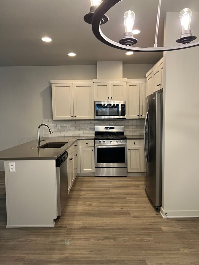 Photo - Townhome in Redmond's Dry Canyon Community