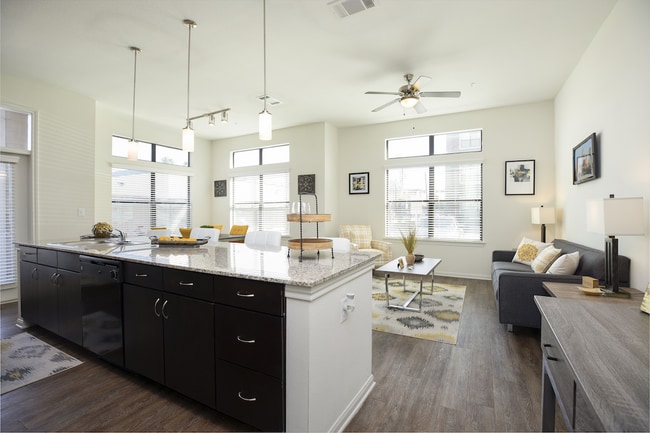 Photo - Hot Deal: 1 Month + Waived Fees! Unit HM1