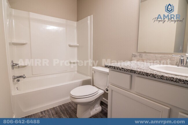 Photo - 2127 N Texas Ave Unit Cypress - 2127 N Texas Ave B