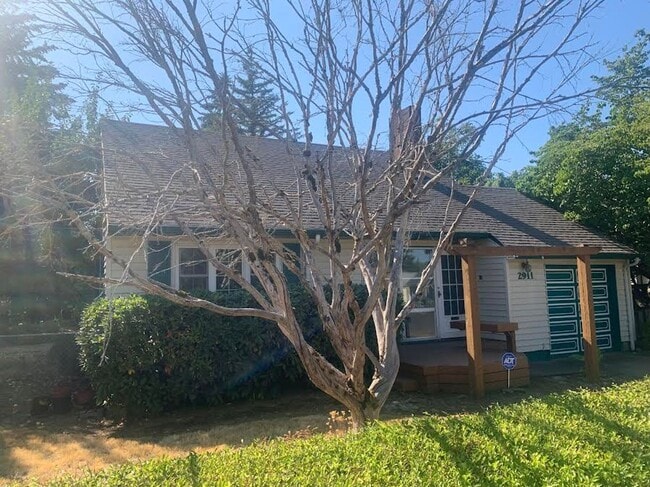 Photo - Colonial Style Home on Park-Like Grounds