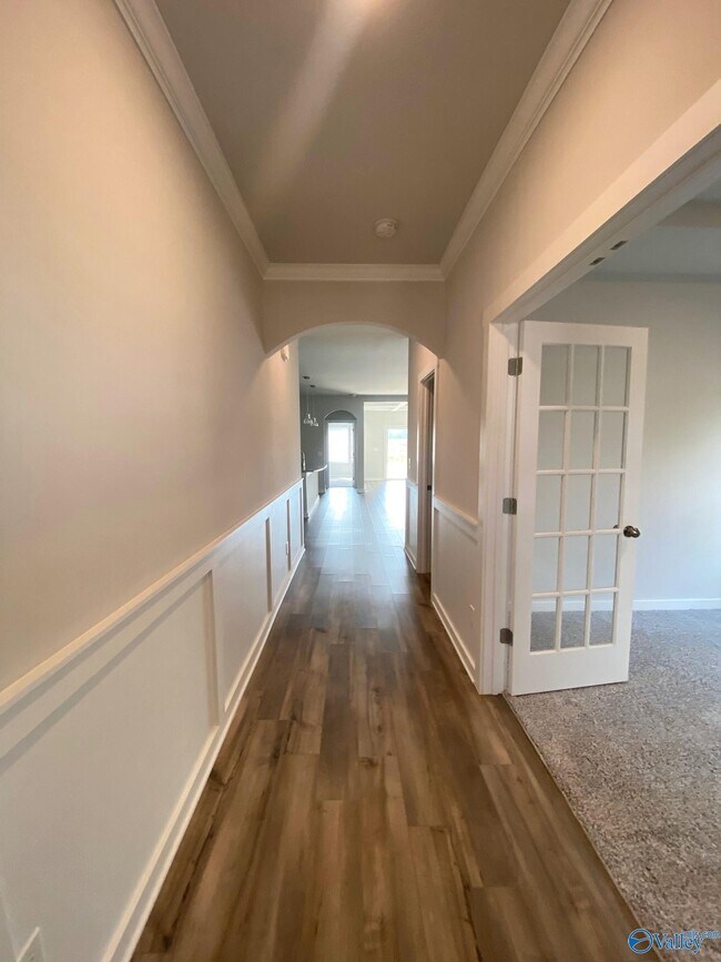 Photo - 4220 Textile Ln