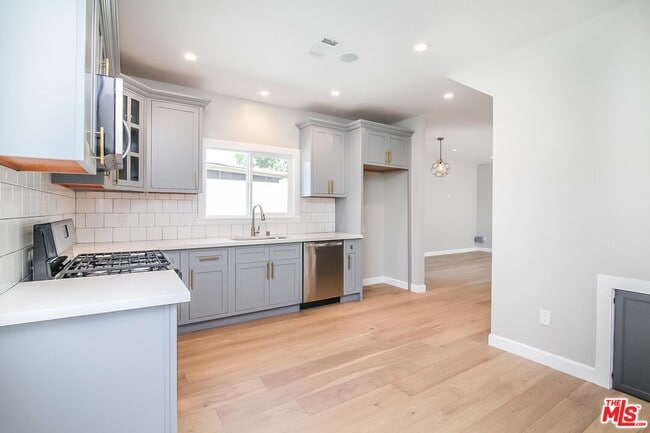 Photo - 1239 S Highland Ave