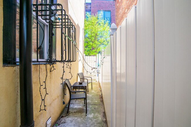 Photo - Two Bed Graduate Hospital Apartment