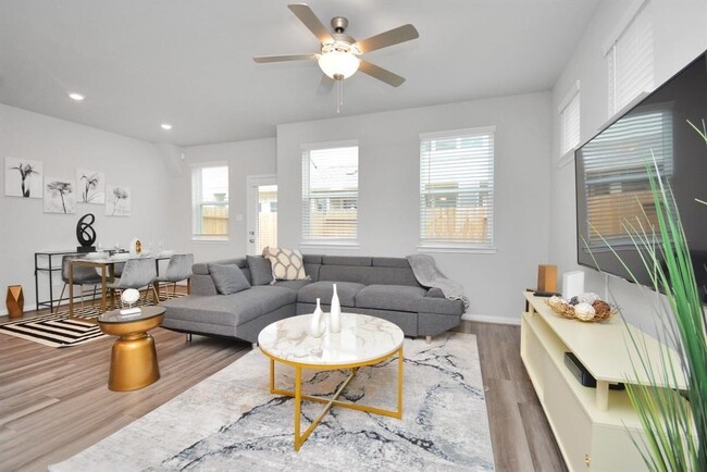 Photo - 1524 Parkland Oak Dr