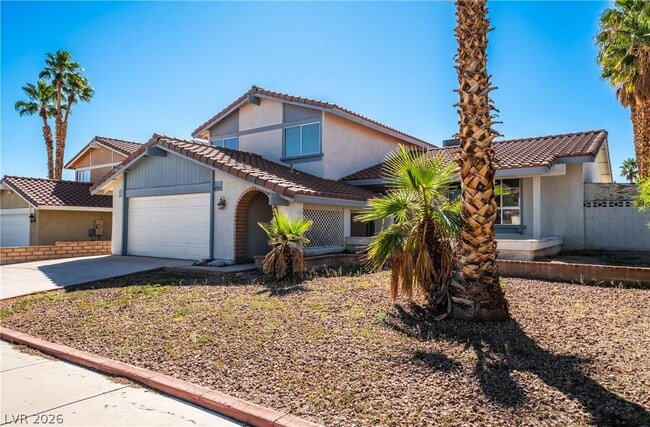 8705 Isola Dr