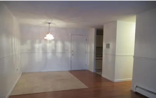 Photo - 5 Strawberry Bank Rd Unit 8