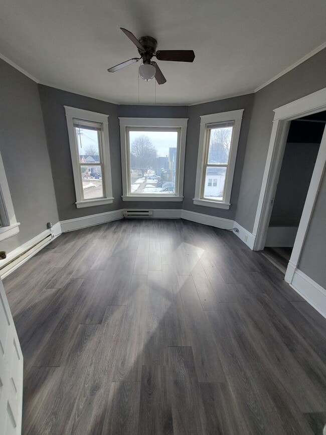 Photo - 2002 57th St. (8 Unit)