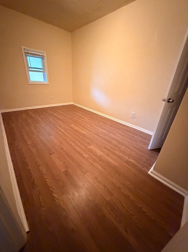 Photo - 1106 Queen St NE Unidad Apt 4