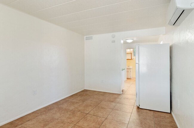 Photo - 3225 E Patricia St Unit 2