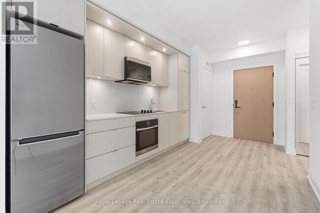 Photo - 25 Cordova Ave Unité 315