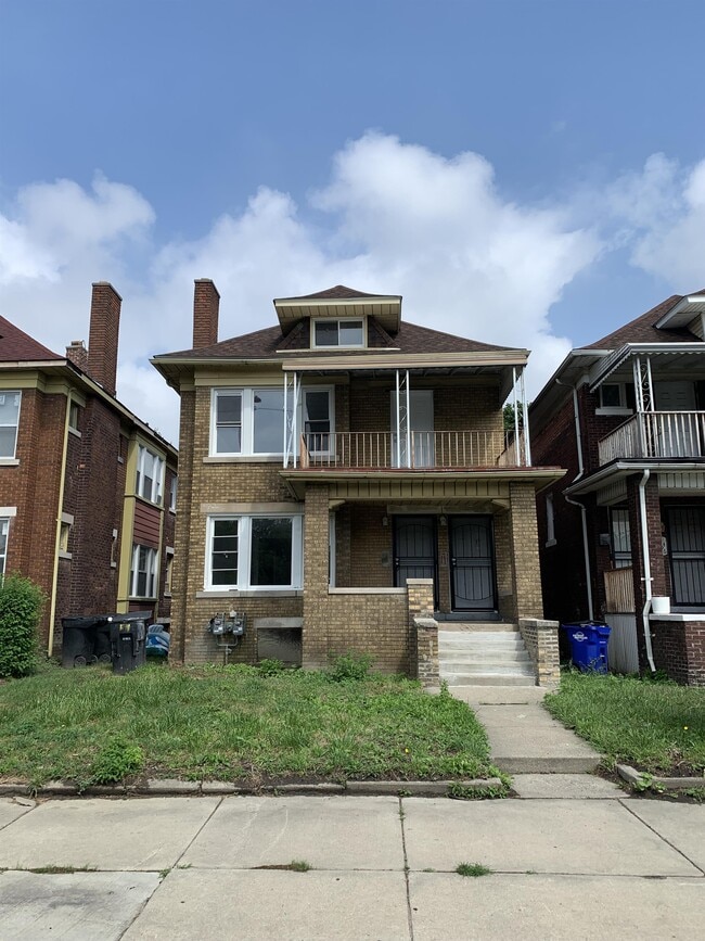 Building Photo - 1500 Clairmount Ave