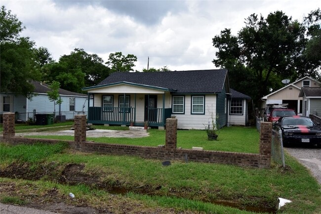 Photo - 6229 Clover Ridge St