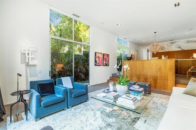 Building Photo - 2845 Lee St