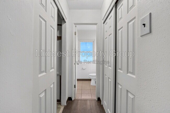 Photo - 1208 Verl Pl