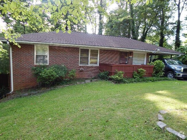 Building Photo - Full Brick 3-Bedroom, 1-Bath Ranch Rental