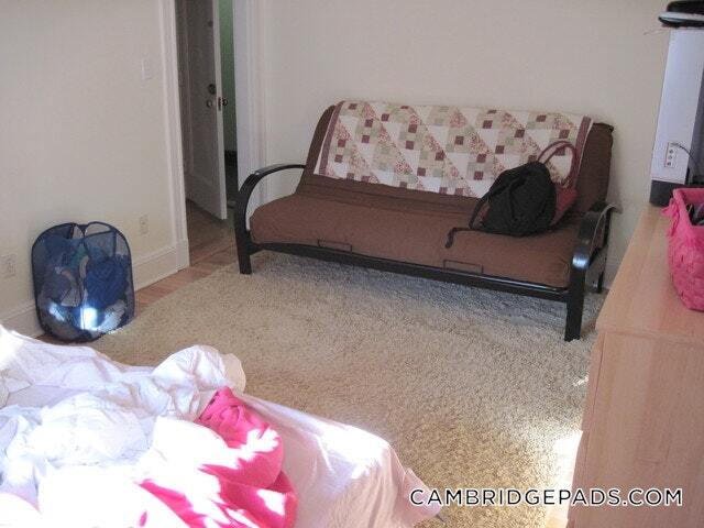 Photo - 24 Chauncy St Unidad 18