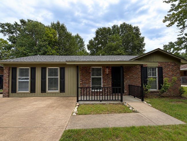 Building Photo - 4603 Verbena St