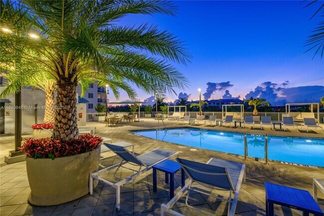 Photo - 2500 SW 22nd Terrace Unit 819