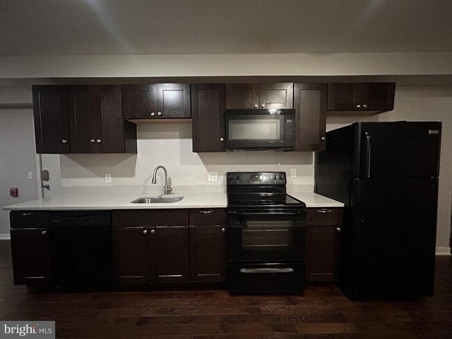 Building Photo - 1704 N 18th St Unit 1