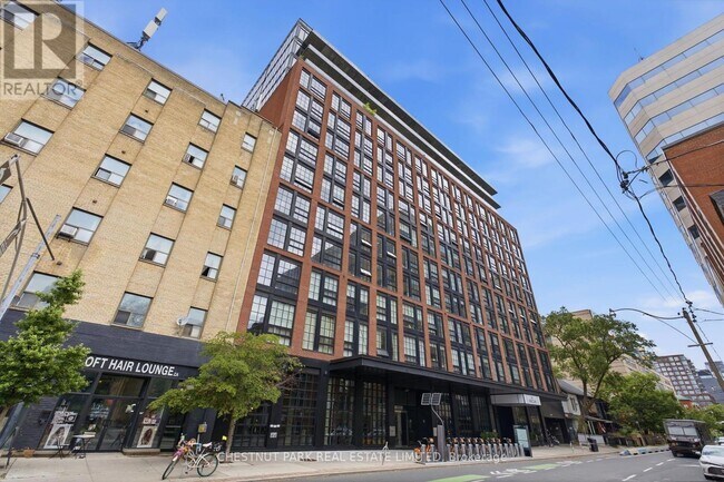 Photo - 608 Richmond St W Unit 719