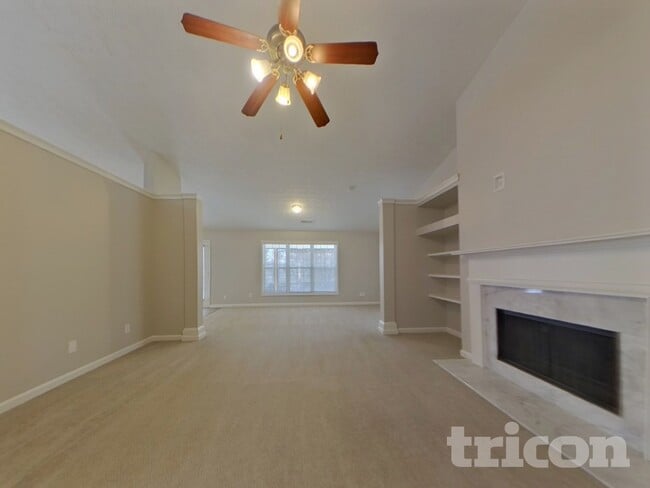 Photo - 3206 Millash Run NE